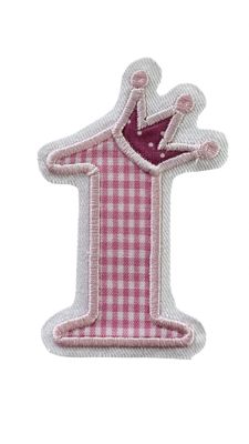 Bügelbild - Zahl 1  in Farbe Rosa für ein Geburtstagsshirt - gestickt auf weißem Baumwollcanvas
