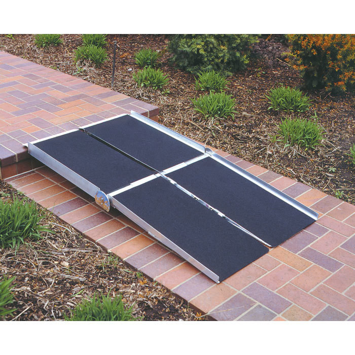 Prairie View Industries 6 ft Multifold Wheelchair Ramp Prairie View Industries 6 ft Multifold Wheelchair Ramp