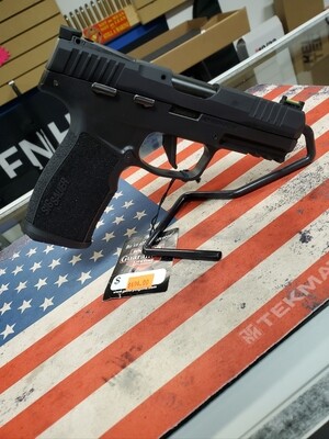SIG SAUER 322C 22LR . 20+1  OPTIC READY AMBI-SAFTEY HI-VIZ FRONT &REAR  SIGHTS 