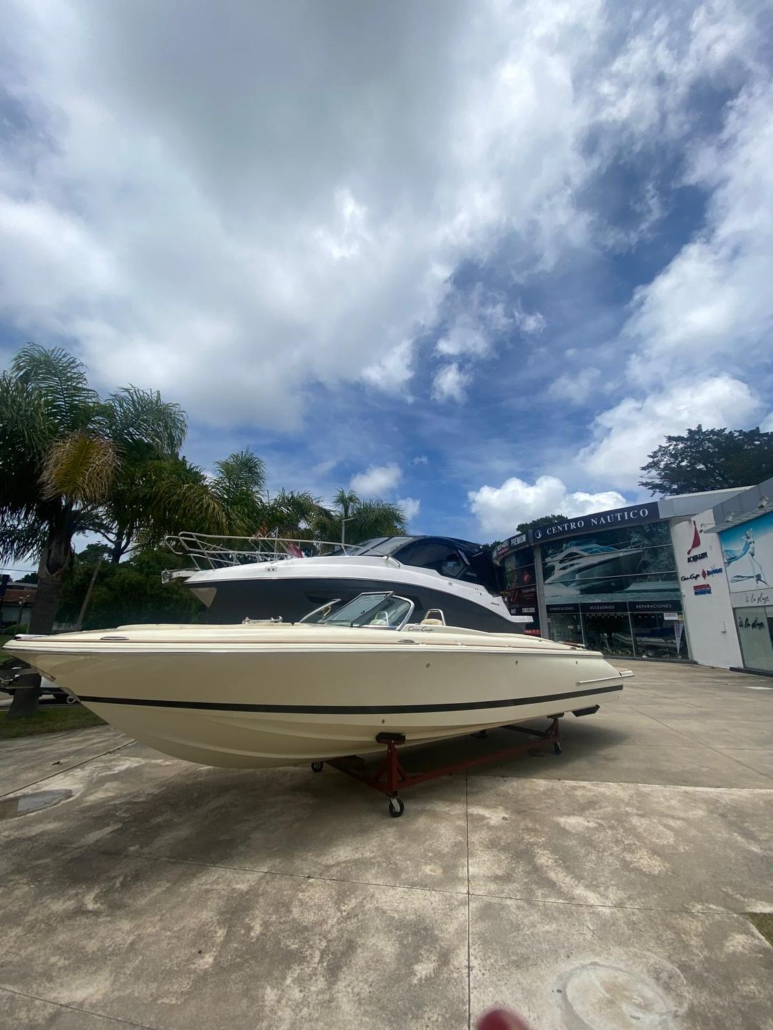 CHRIS CRAFT LAUNCH 27