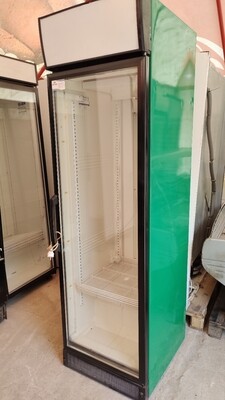 Холодильный шкаф витрина Helkama C5g