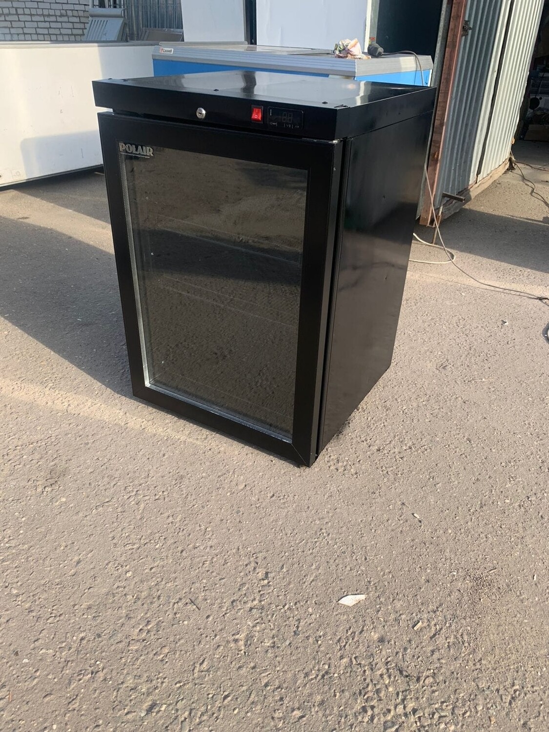 Барный универсальный холодильник Polair DP102
