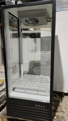 Холодильный шкаф витрина Премьер швуп 0.75