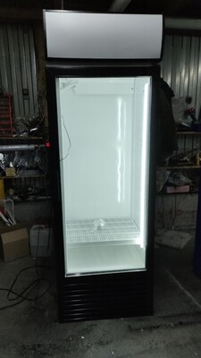 Холодильный шкаф витрина Polair СВ105