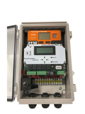 ChickenMaster PRO Switchboard PWM 30A (V02.03A)