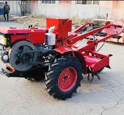 TRACTEUR À PIEDS AVEC SIÈGE