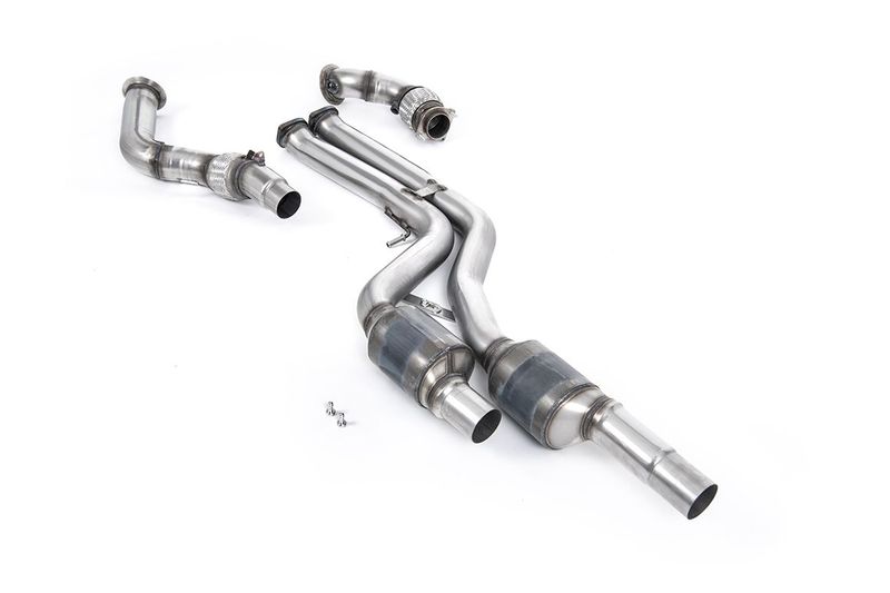 BMW M4 F82/F83 – Milltek Large Bore Downpipes met High Flow Sports Cats