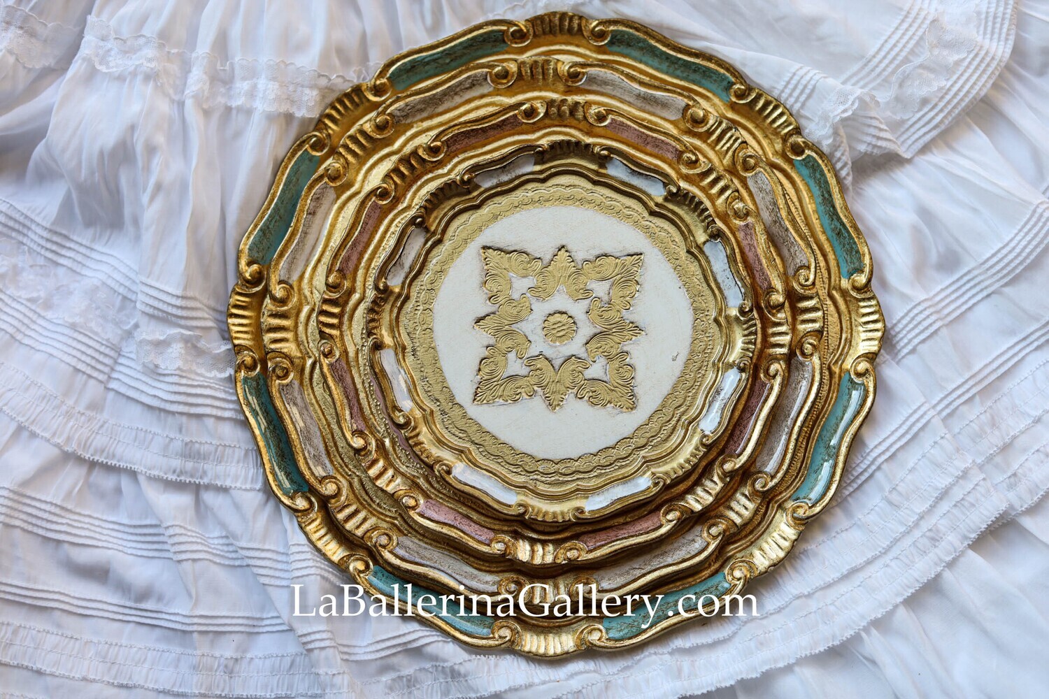 Made to order Florentine tray round gold