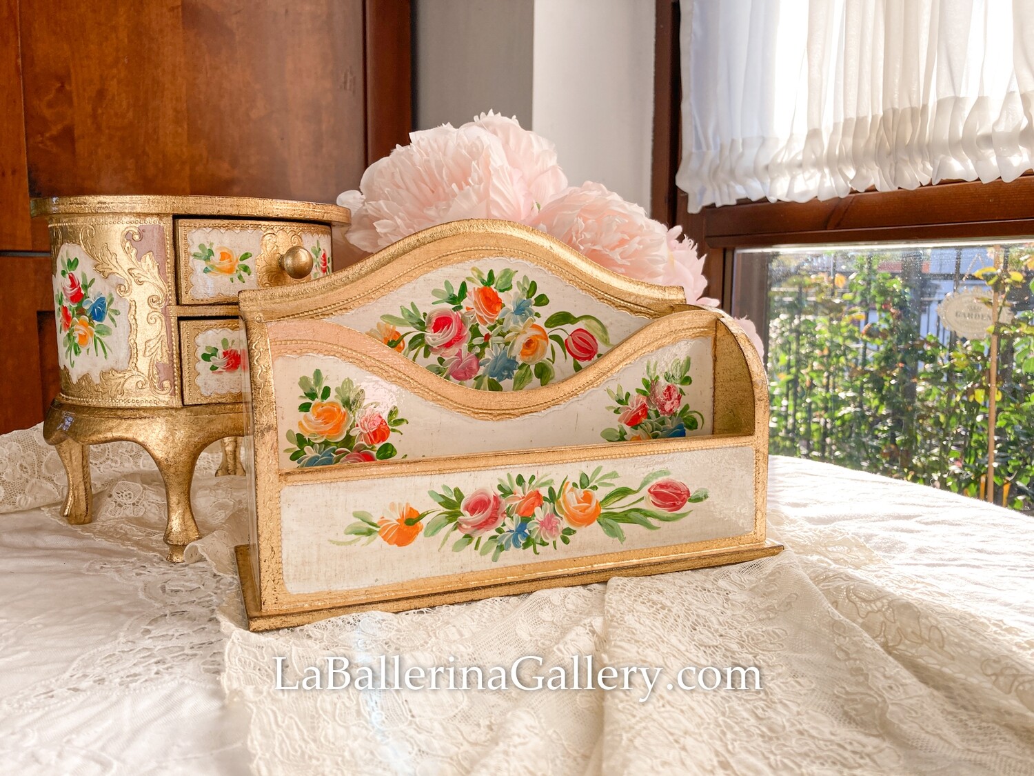 Florentine wooden rose letter paper holder white