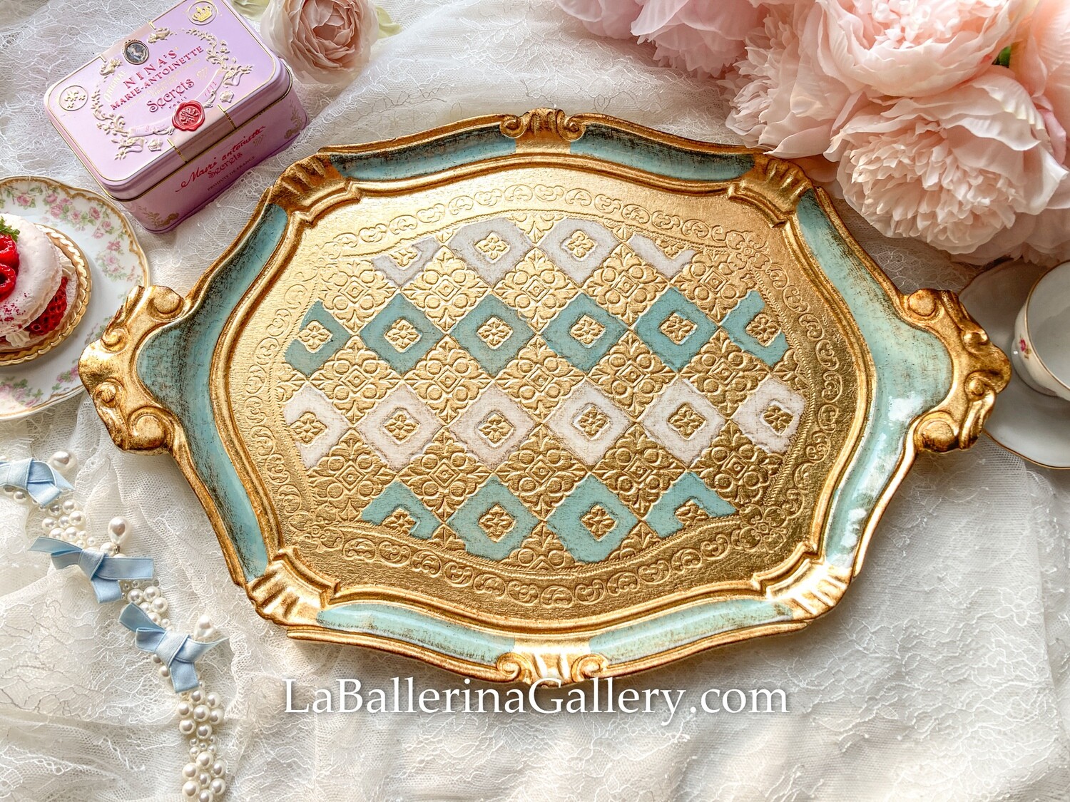 Made to order Florentine tray baroque