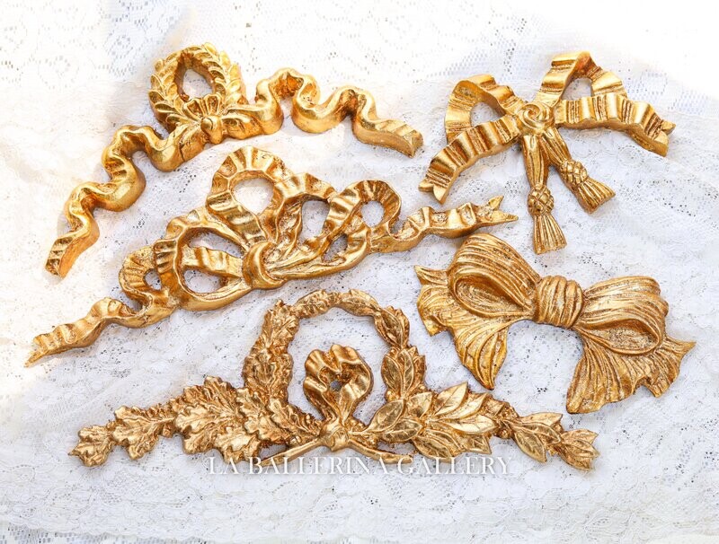 Italian Florentine Wall hanging appliqué ribbon bow  wood gold baroque rococo