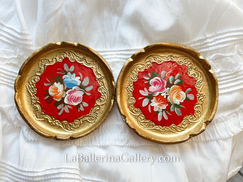 Florentine coaster round rose 10cm baroque rococo hand painted