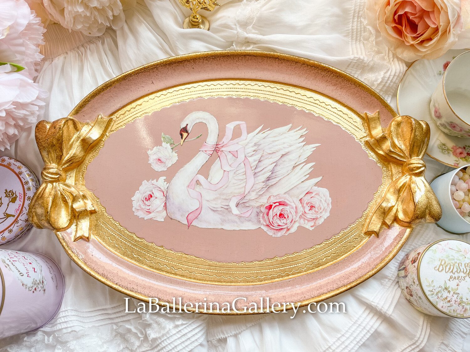 Florentine tray oval swan rose pink bow ribbon lace illustration gold shabby chic baroque rococo wooden decorative tray tea board