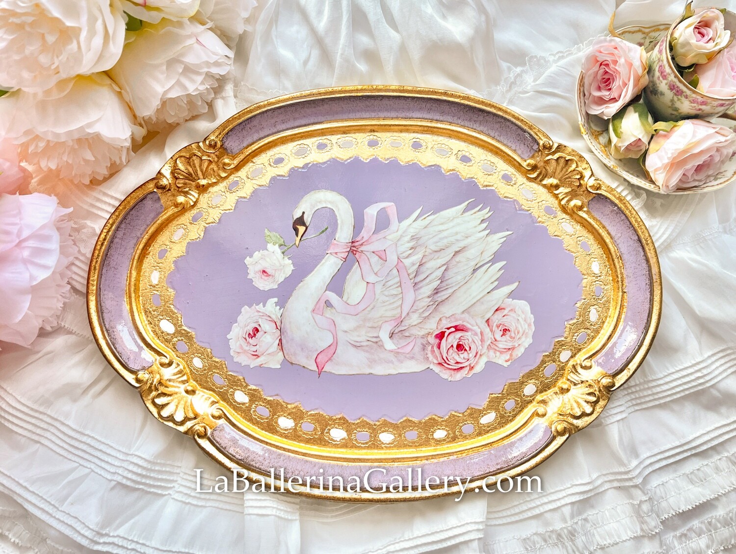 Florentine tray oval swan rose lilac lace illustration gold  shabby chic baroque rococo wooden decorative tray tea board
