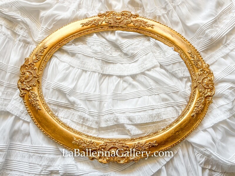 Made to order Florentine gold wood frame baroque rococo oval