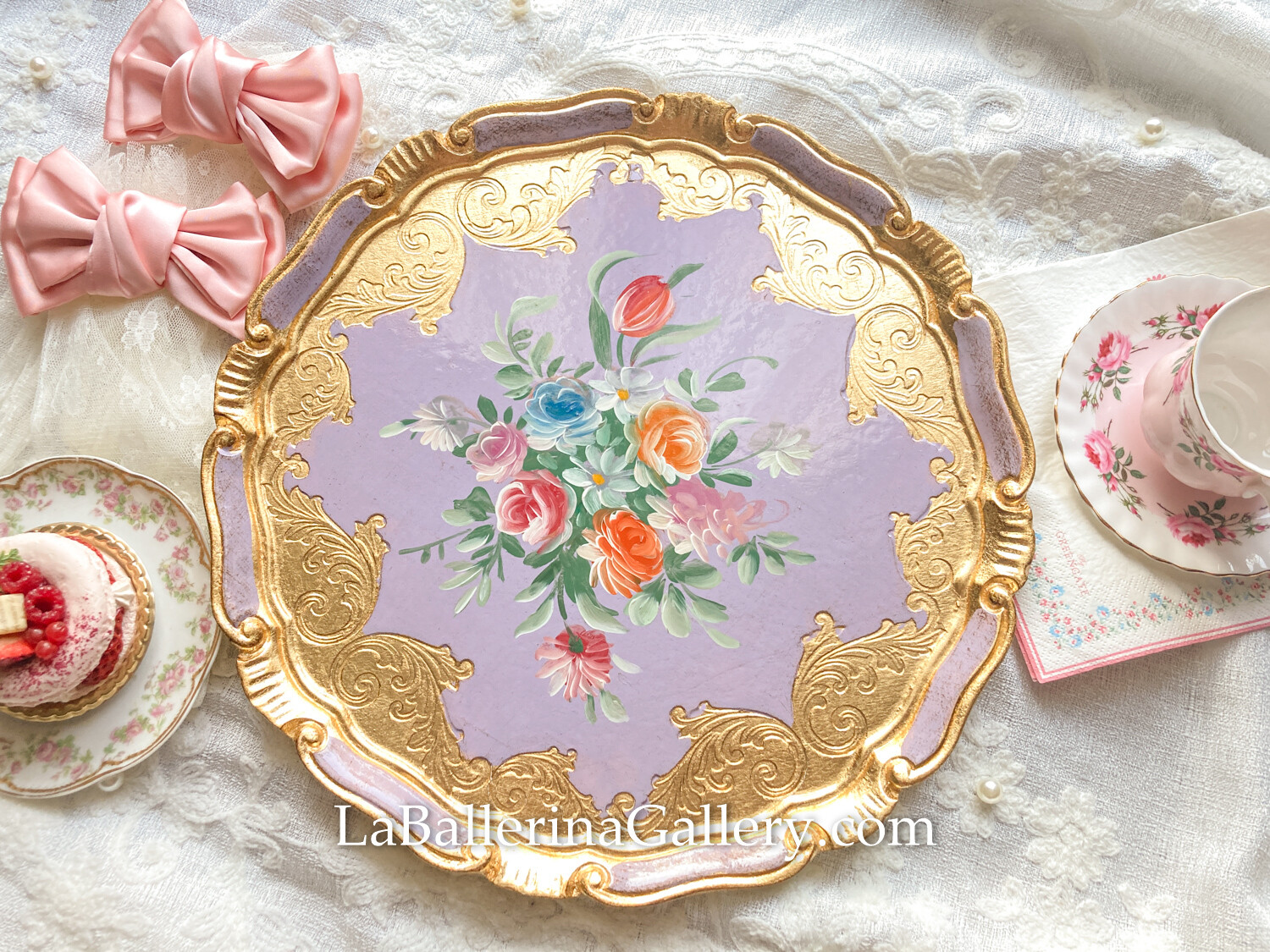 Florentine tray round gold 33cm handpainted rose bouquet baroque rococo decorative wooden tray tea boar