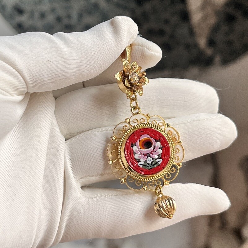 Florentine Micromosaic pendant round filigree rose
