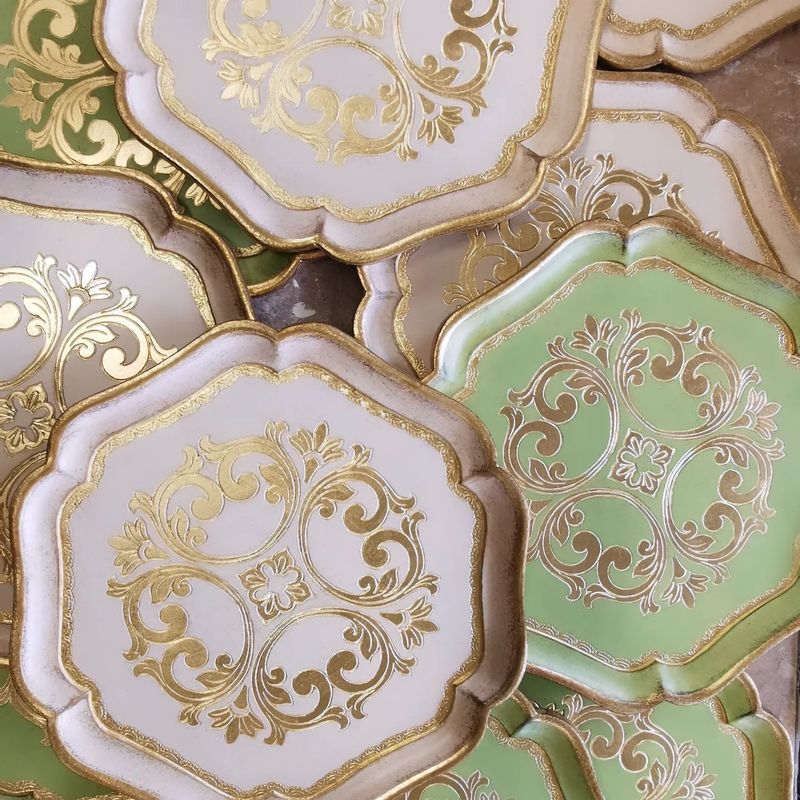 Made to order Florentine tray round gold 34cm baroque rococo decorative wooden tray tea board