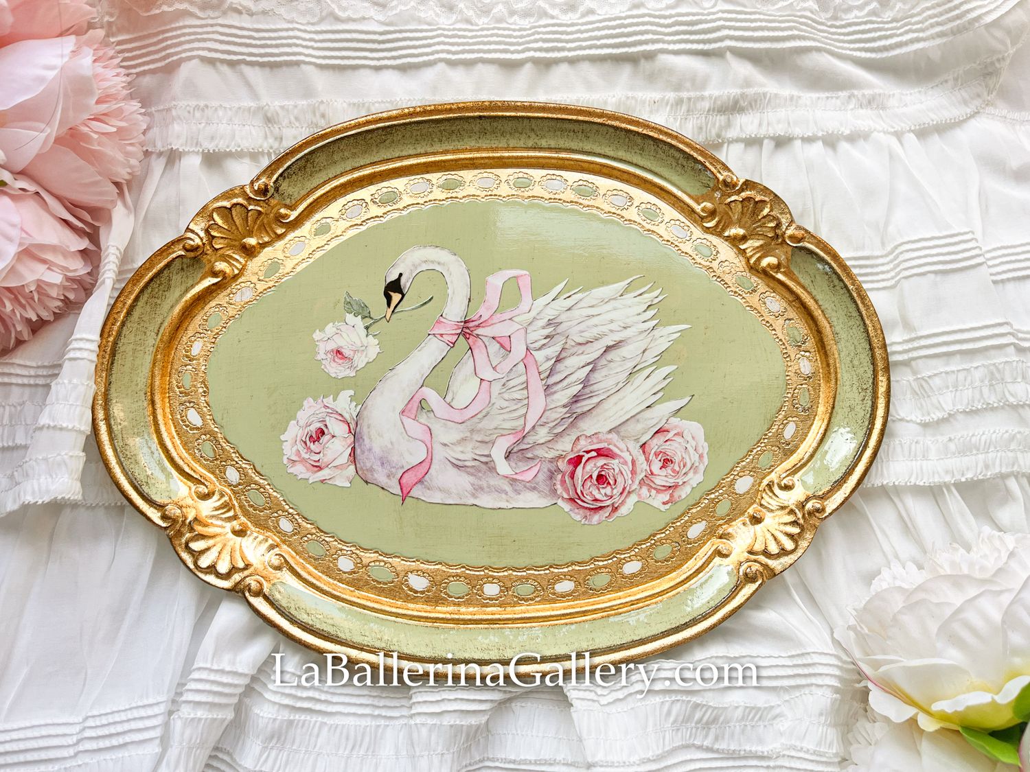 Florentine tray oval swan rose pink lace illustration gold  shabby chic baroque rococo wooden decorative tray tea board