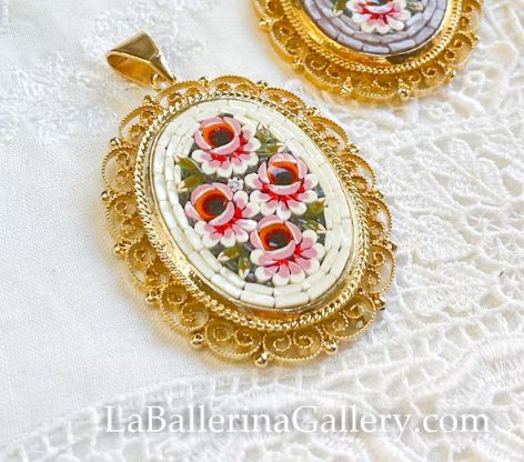 Mosaic pendant