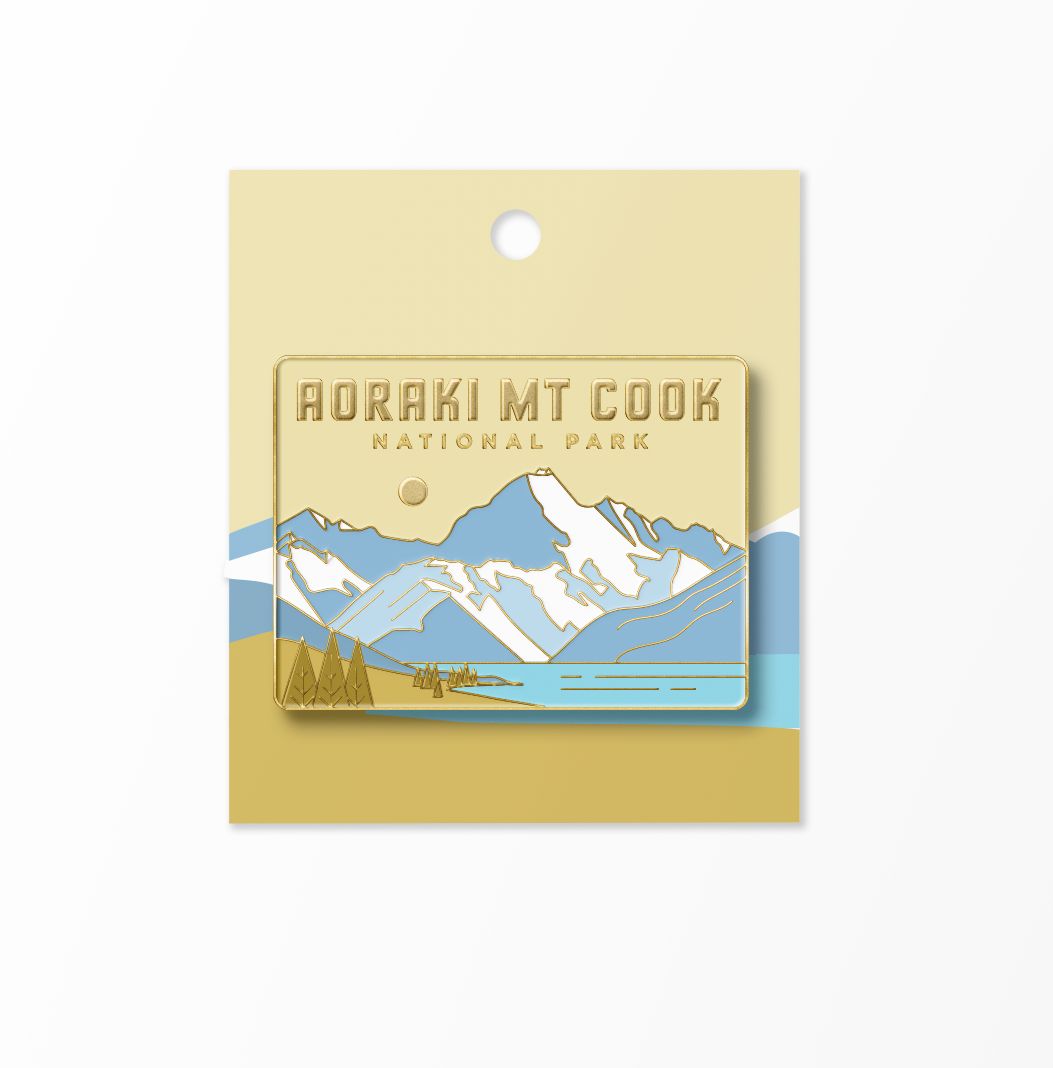 Aoraki Mt Cook NP enamel magnet