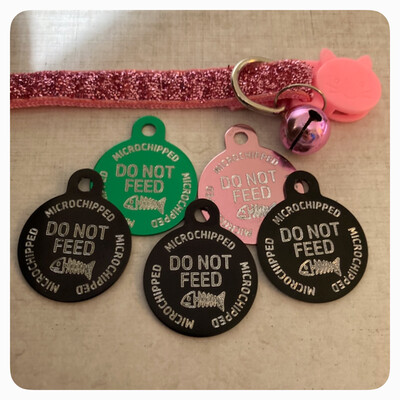 Do Not Feed Design Small Circle - 25mm Small Tag - 3 COLOURS!