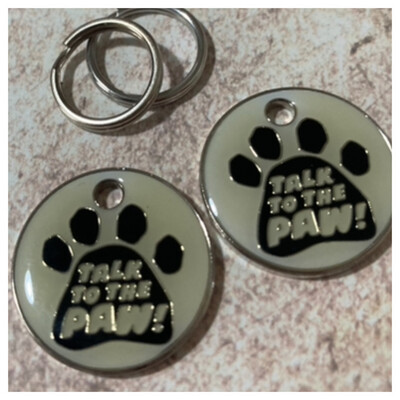 Talk to the Paw Enamel small Circle Design