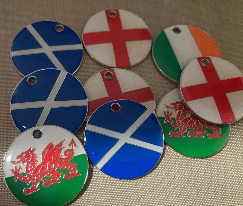 Medium Circle Flag Design 25mm