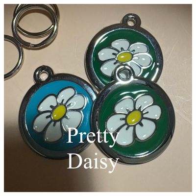 Pretty Daisy Design Tag With Enamel Fill Small