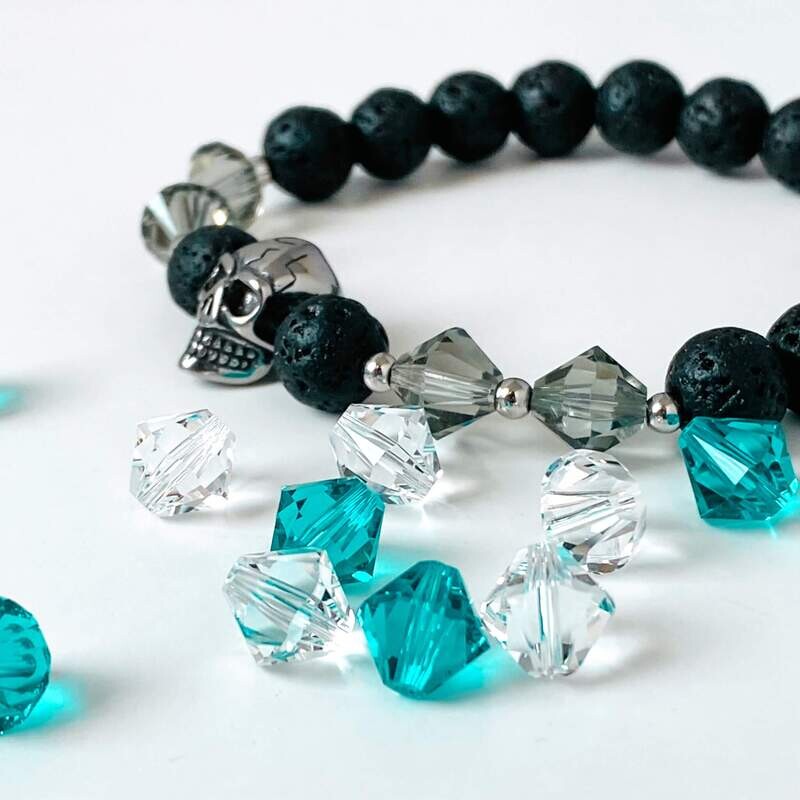 Totenkopf XL Kristall Lava Armband