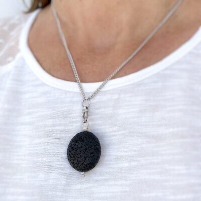 Schwarze Lava Scheibe - Charm (ohne Kette)
