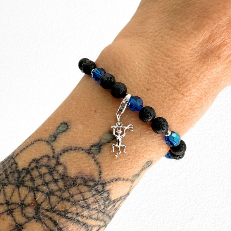 Capri Blau Charm Armband