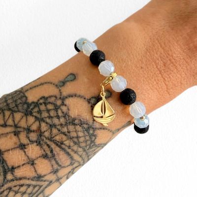 Segelboot Charm - gold