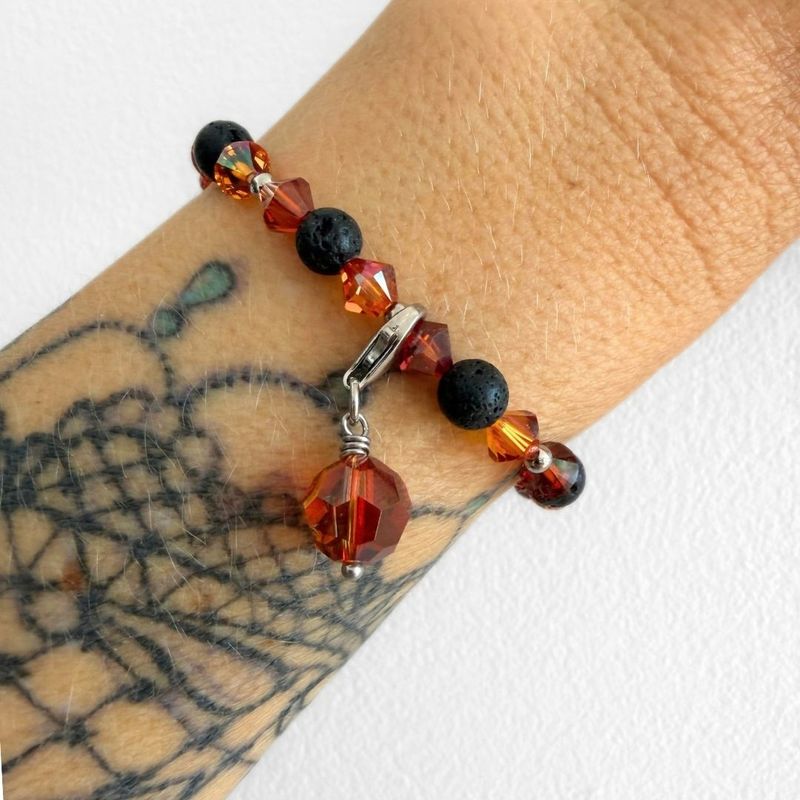Rote Magma Mega Kristall - Charm