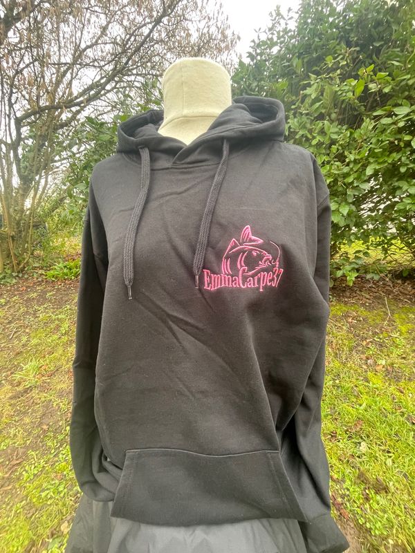 Sweat à capuche brodé