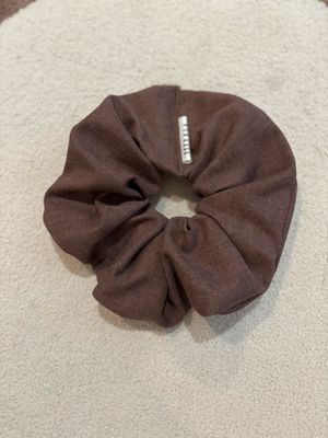 Merlot SCRUNCH