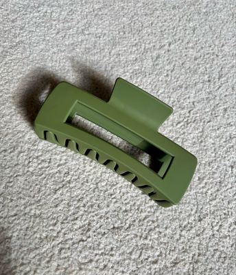Forest Claw Clip