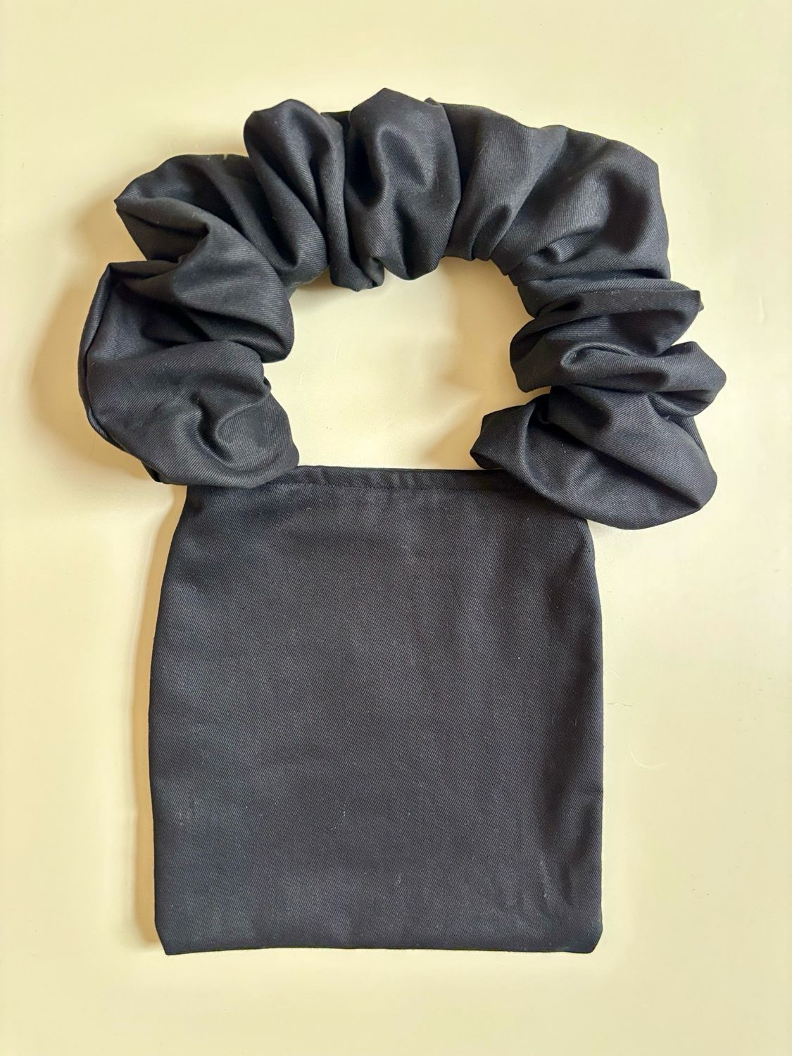 SCRUNCH Midnight Bag