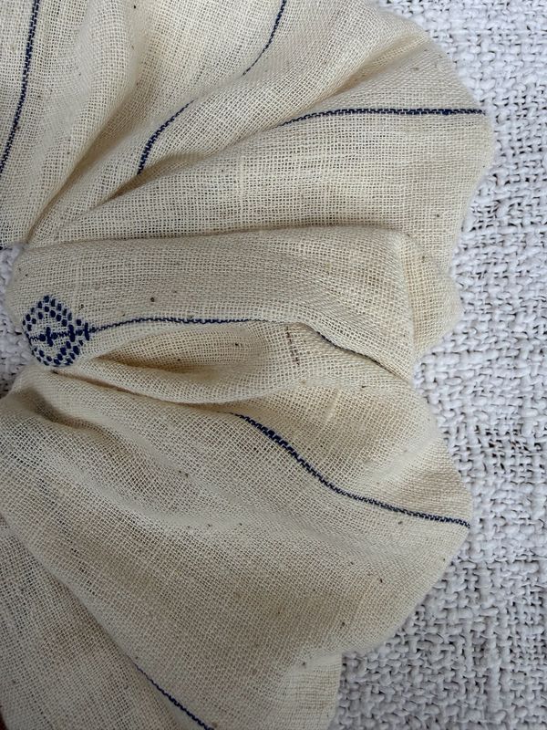 Diamond Embroidered SCRUNCH