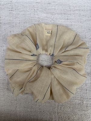 Diamond Embroidered SCRUNCH