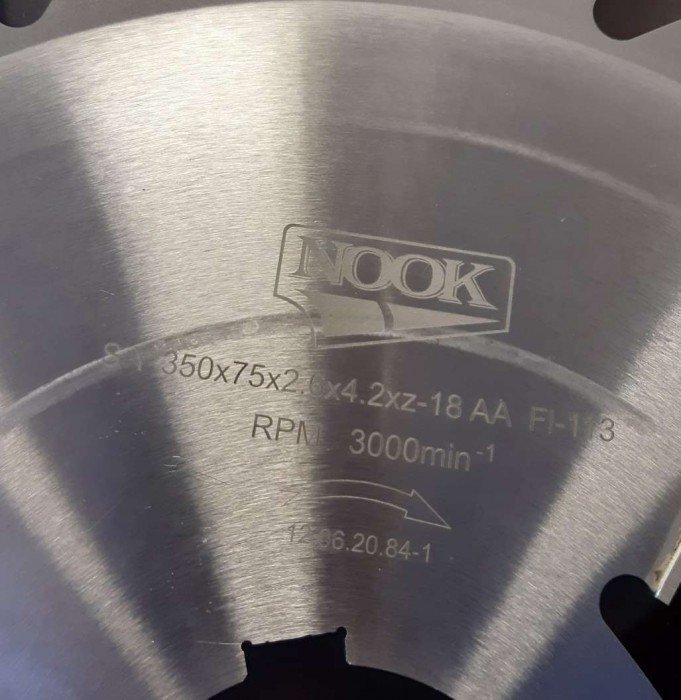 SY 350 x 75 x 2.6 x 4,2mm, zobu skaits 18+4, γ = 25, AA  FL=113mm; (4 ķīlrievas 15x4)