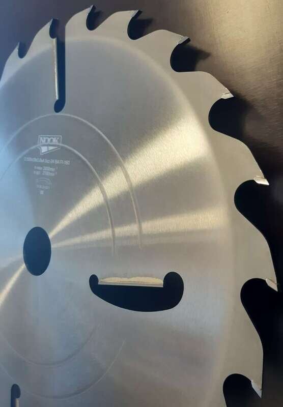 SM 500 z24+4 d50 s3.0 b4.5 BA  25* (FL 160mm)