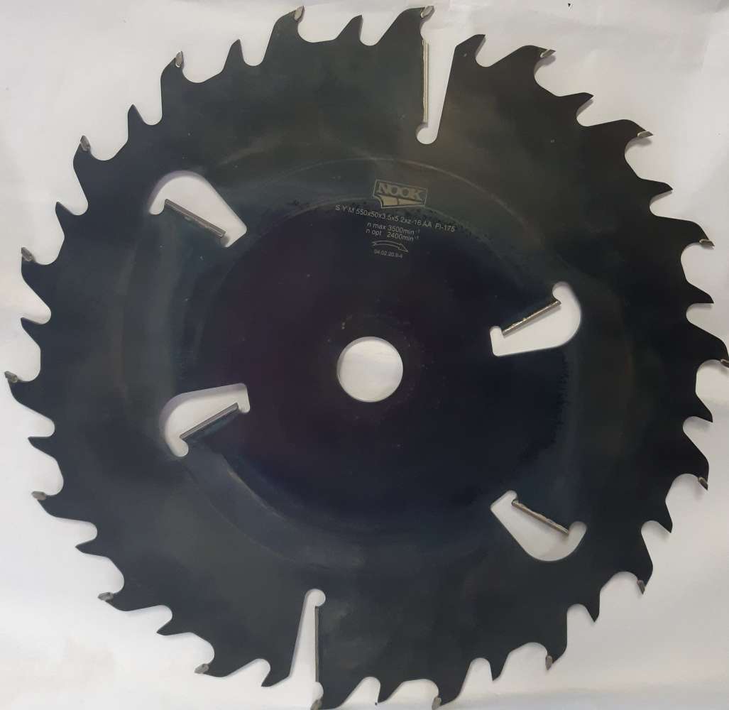 SYM 550 x 50 x 3.5 x 5.2mm, zobu skaits 18+6, γ = 25, AA (Fl 175)