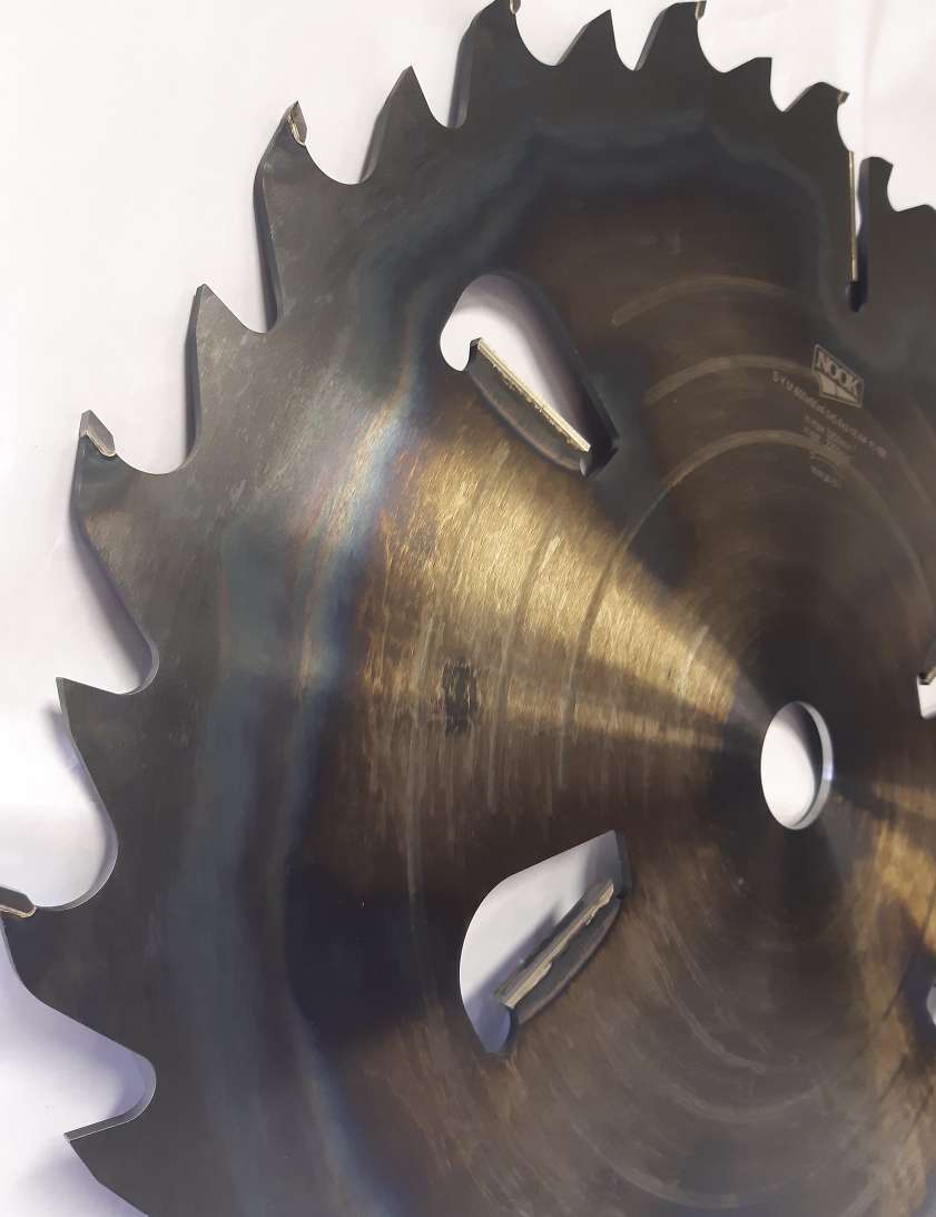 SYM 600 x 50 x 4.0 x 5.6mm, zobu skaits18+6,  γ = 25, AA