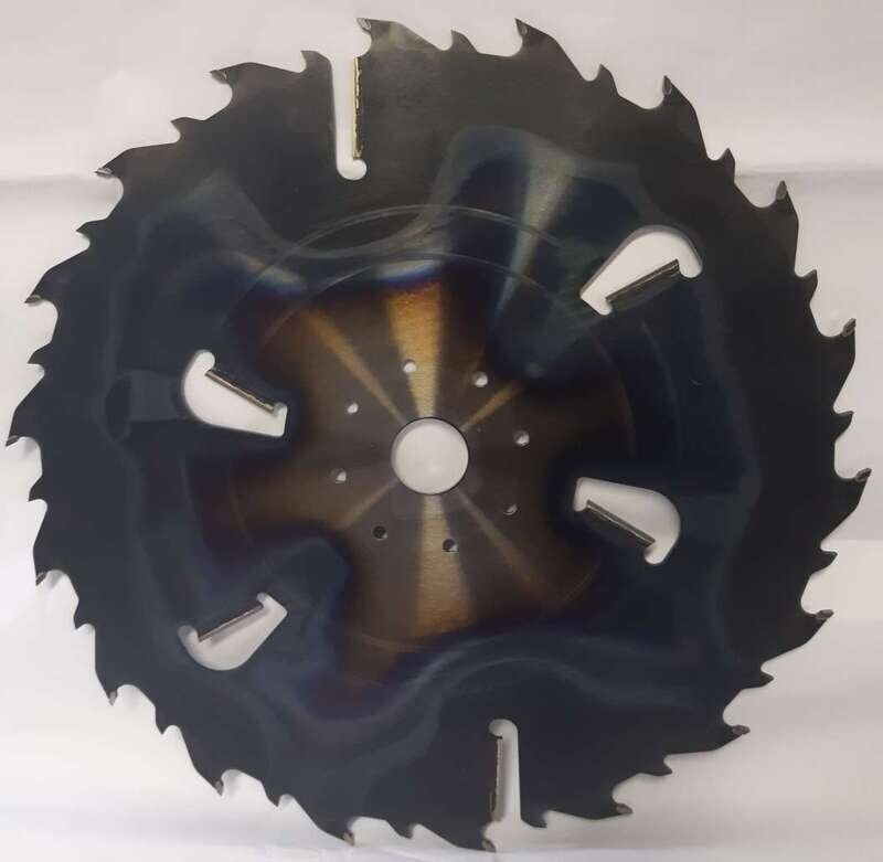 SYM 560 x 50 x 3.5 x 5.2mm, zobu skaits 18+6, γ = 25, AA+8urbumi