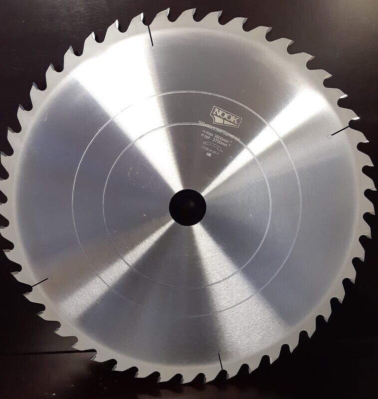 500 x 50 x 3.0 x 4.5, 48 zobi, γ = 10, BA