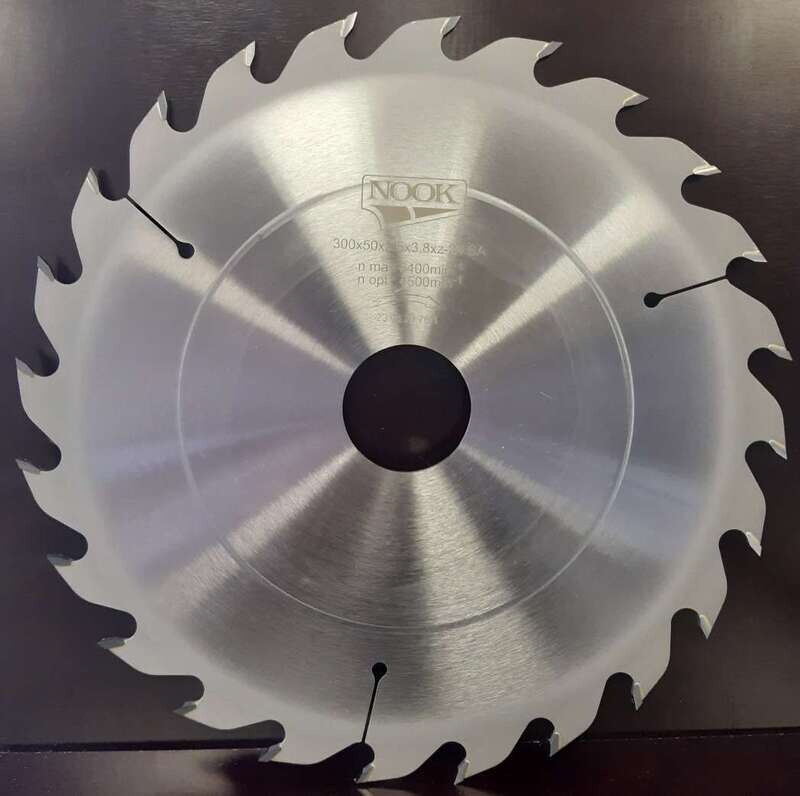 300 x 50 x 2.5 x 3.8mm, 24 zobi, γ=25, BA