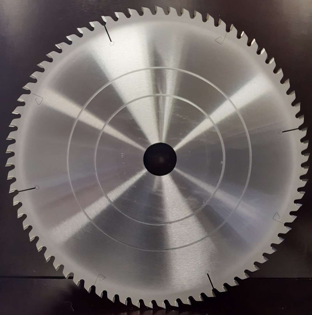 450 x 50 x 2.8 x 4.0, 72 zobi, γ = 5, BA