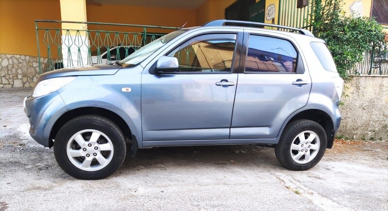LIFT KIT - ​KIT RIALZO +4 DAIHATSU TERIOS II  J20 dal 2006 al 2013