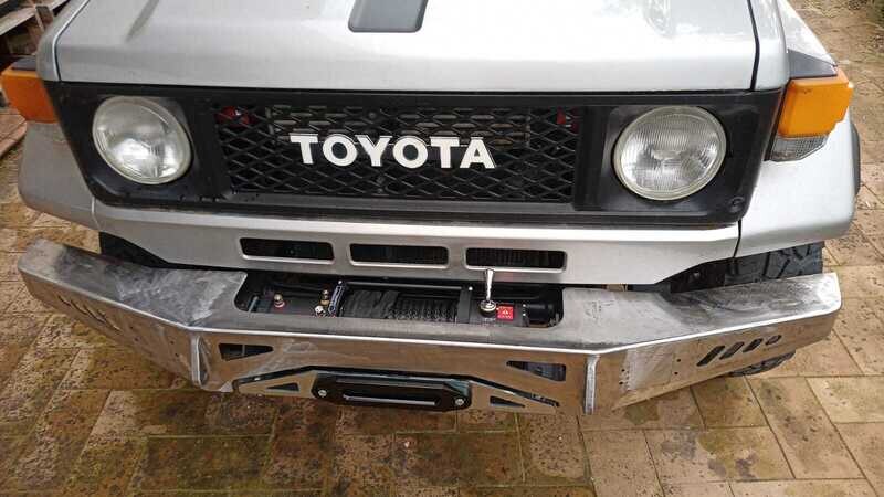 PARAURTI TOYOTA  BJ - HZJ